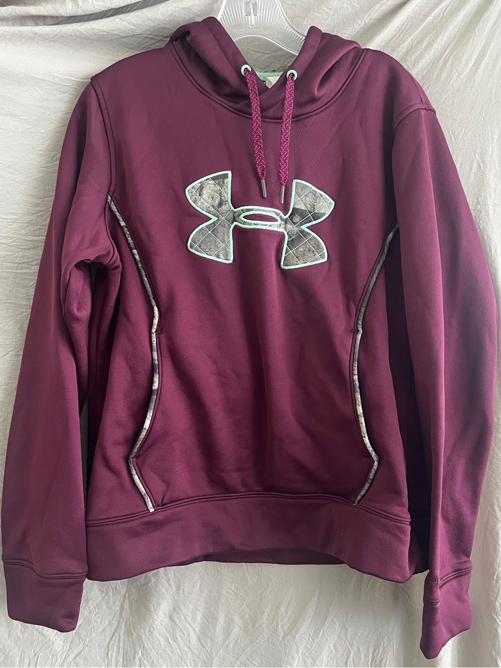Under Armour Women's Maroon Crewneck Hoodie with Camo Logo